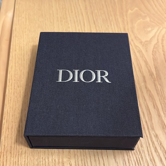 Dior set - Picture 4 of 6